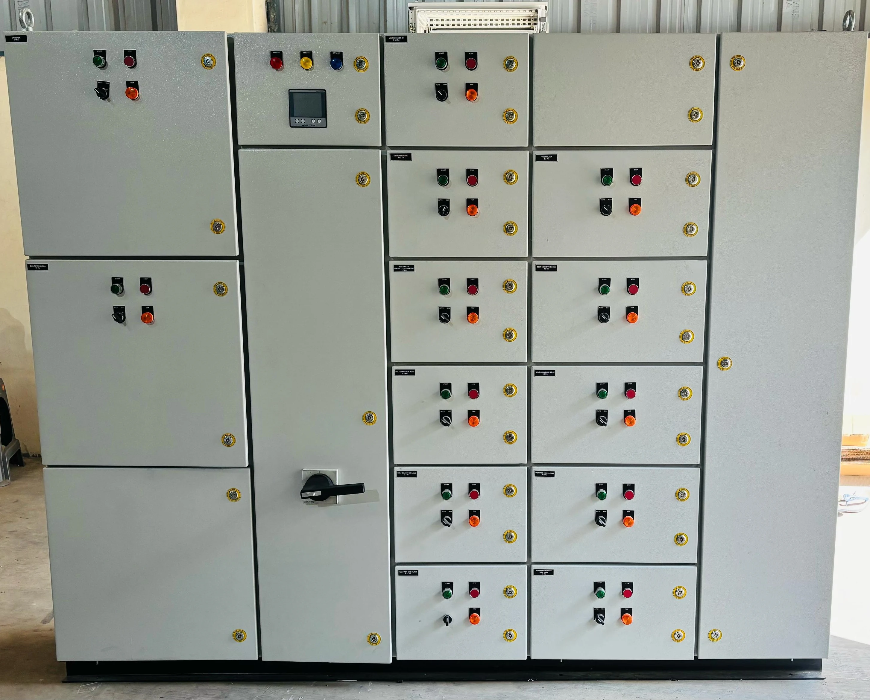 HT Control Panel Manufacturers in Pune, Maharashtra | Nile